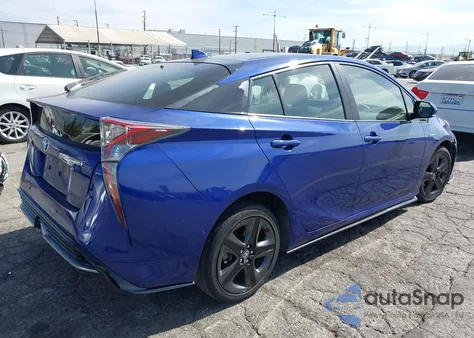 2017 Toyota Prius Three Touring z USA, uszkodzony, nr VIN JTDKARFU8H3544759
